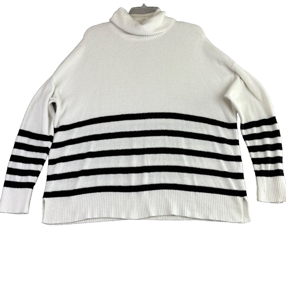 Vince Camuto Women's L White Black Striped Turtleneck Sweater Casual‎ Oversized